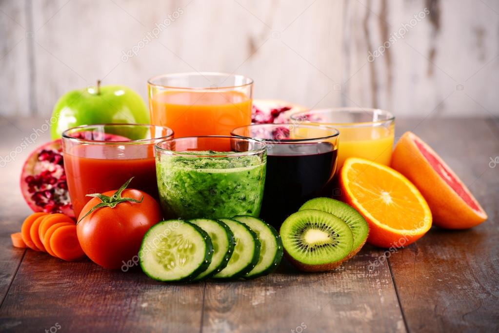 depositphotos_96039808-stock-photo-glasses-of-fresh-organic-vegetable